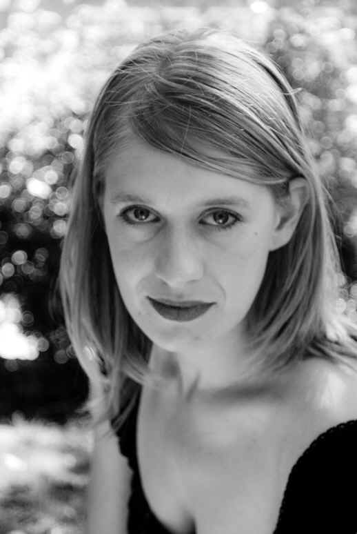 Lucy_Bradshaw.jpg (211156 bytes)